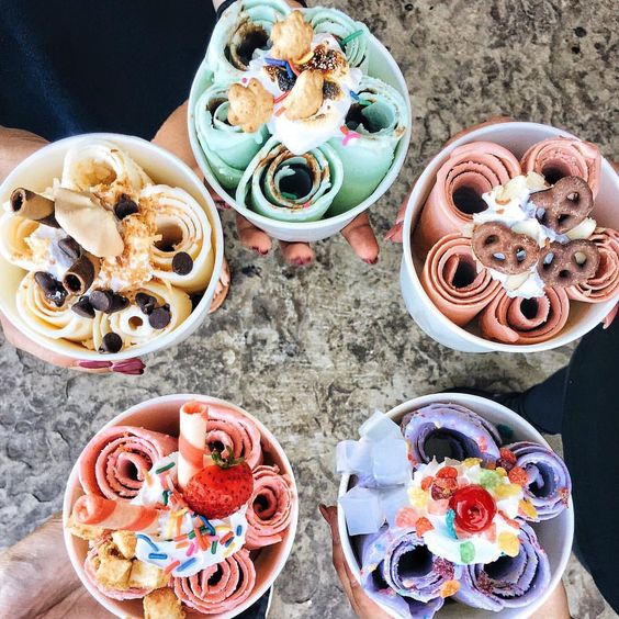 khóa học làm kem cuộn