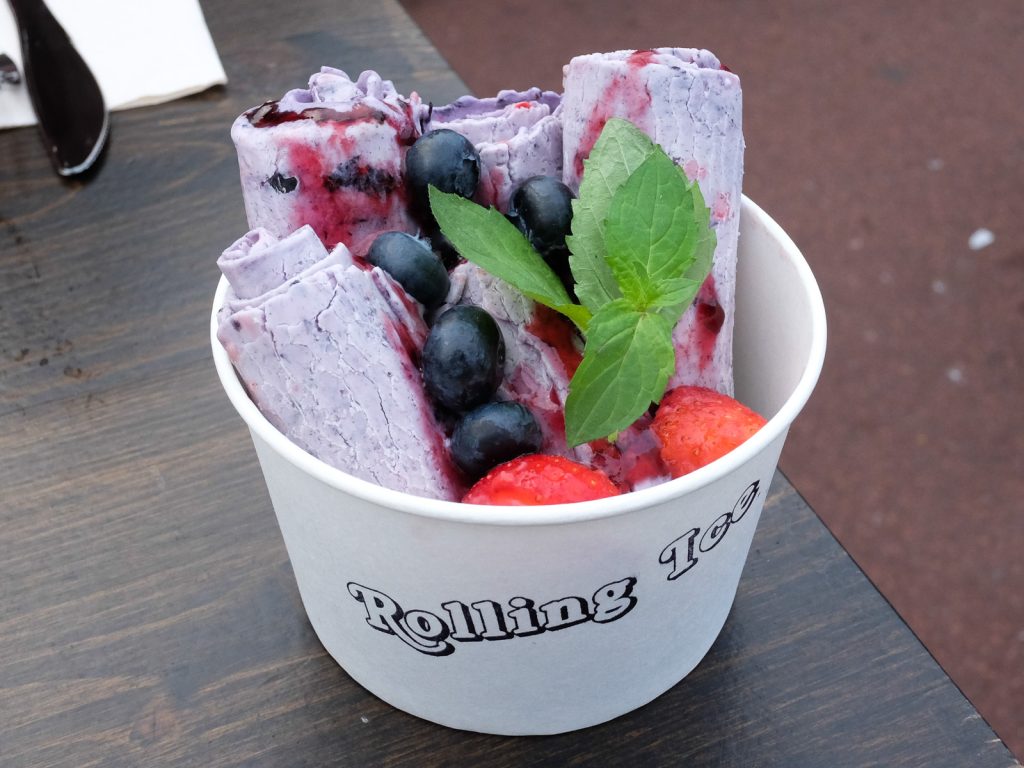 khóa học làm kem cuộn