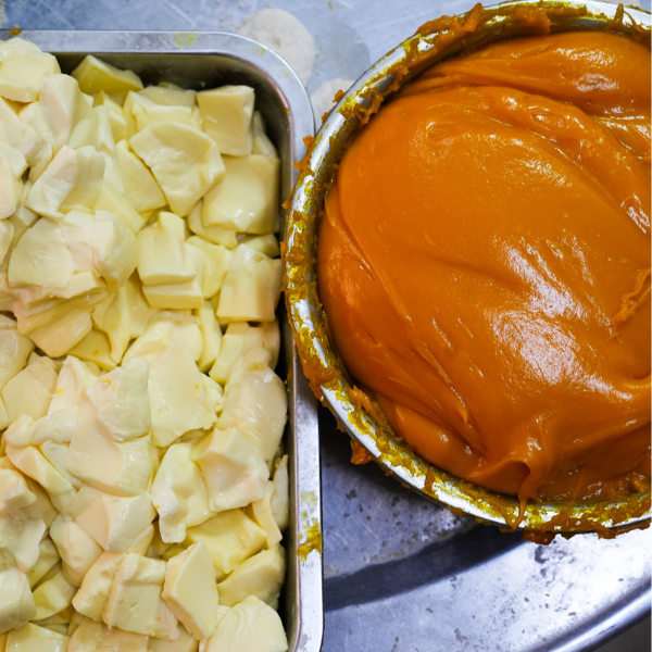 bánh tiêu phô mai trứng chảy